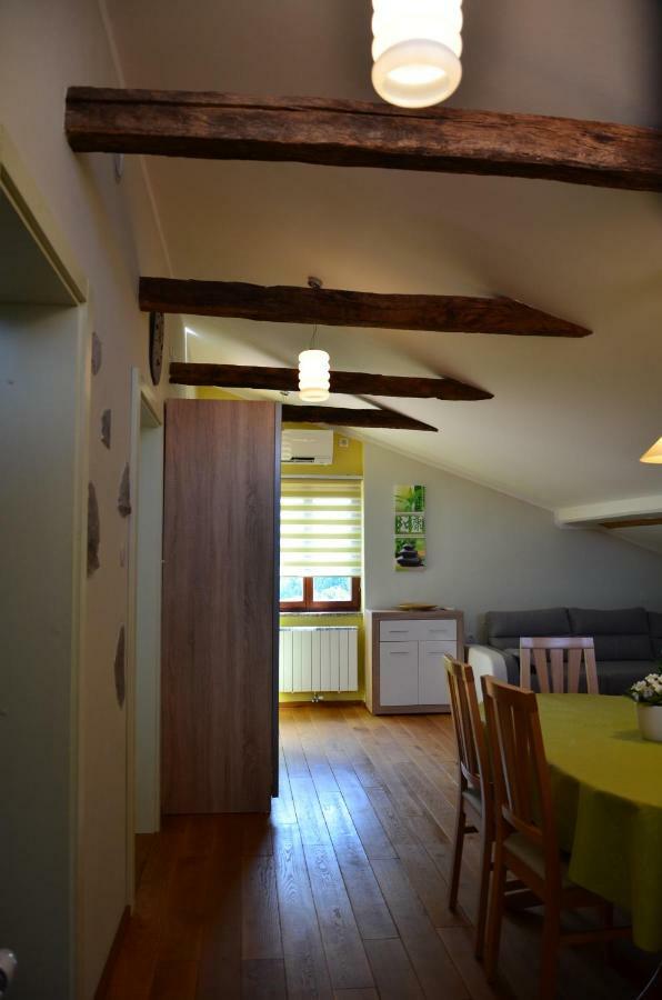 Apartma Louis Dutovlje Экстерьер фото